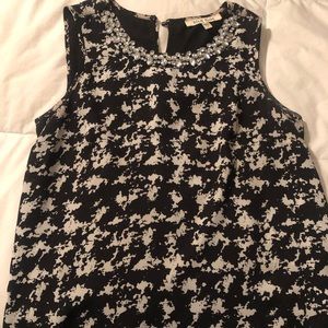 Super cute black and white tank